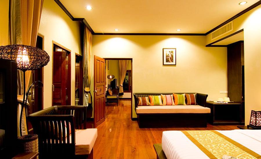 Kanok Buri Resort&Spa Lipa Noi Exterior foto
