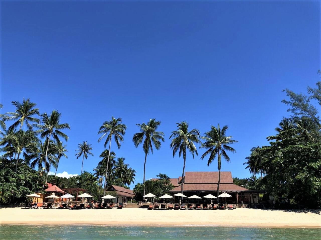 Kanok Buri Resort&Spa Lipa Noi Exterior foto