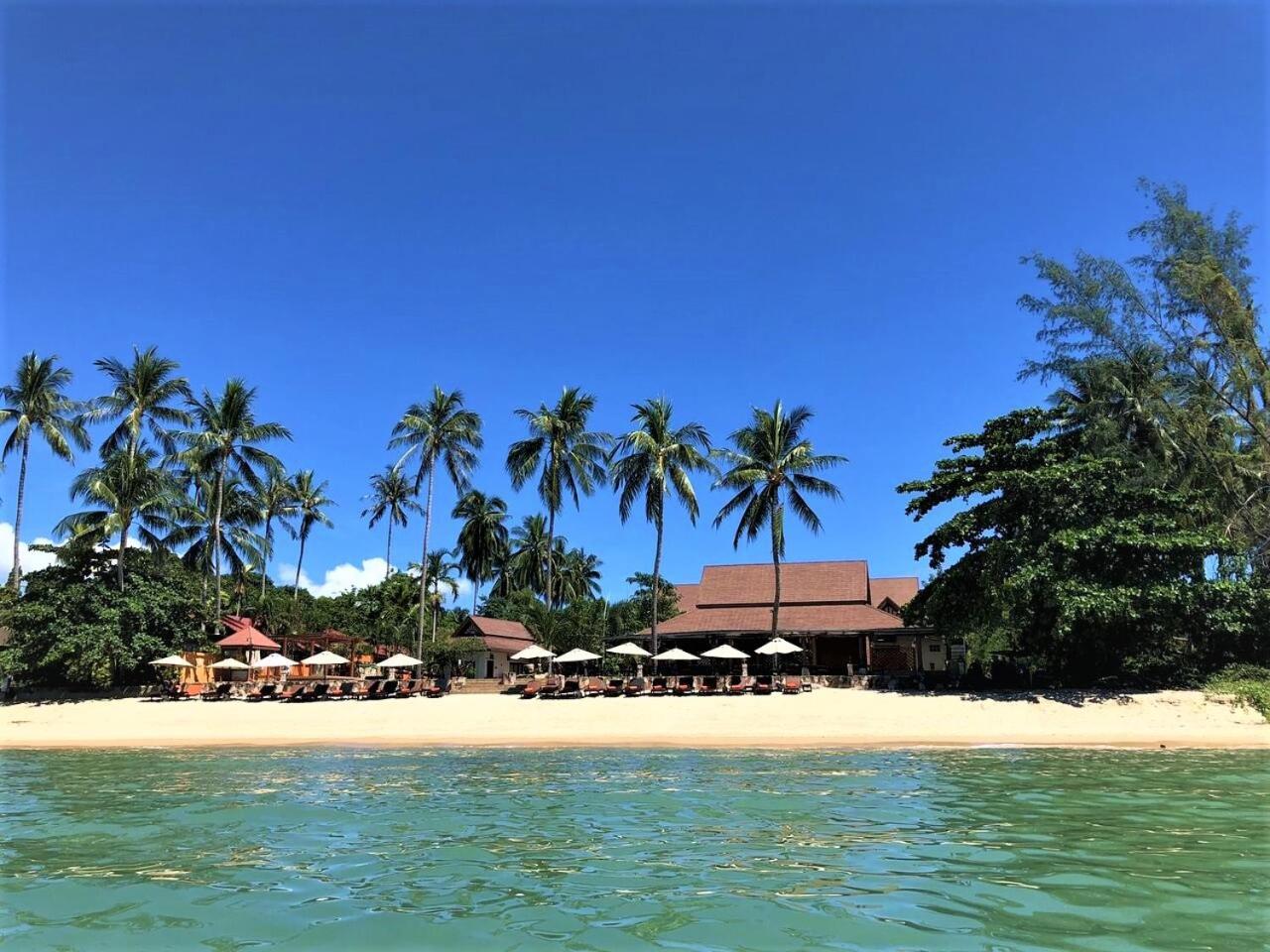 Kanok Buri Resort&Spa Lipa Noi Exterior foto