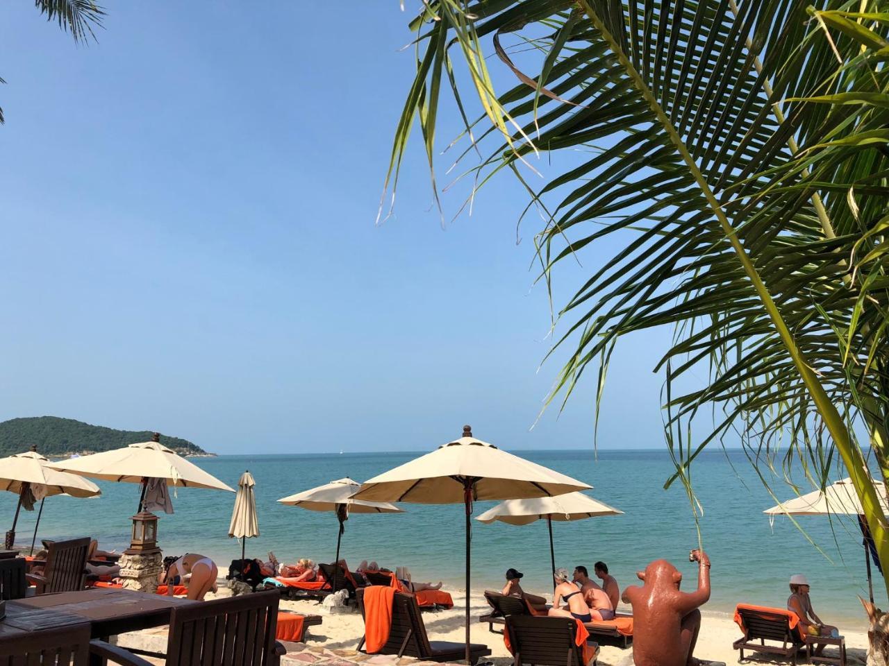Kanok Buri Resort&Spa Lipa Noi Exterior foto