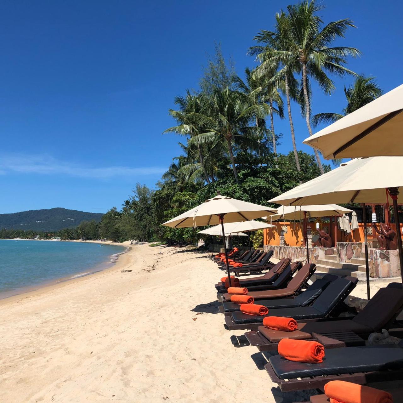 Kanok Buri Resort&Spa Lipa Noi Exterior foto